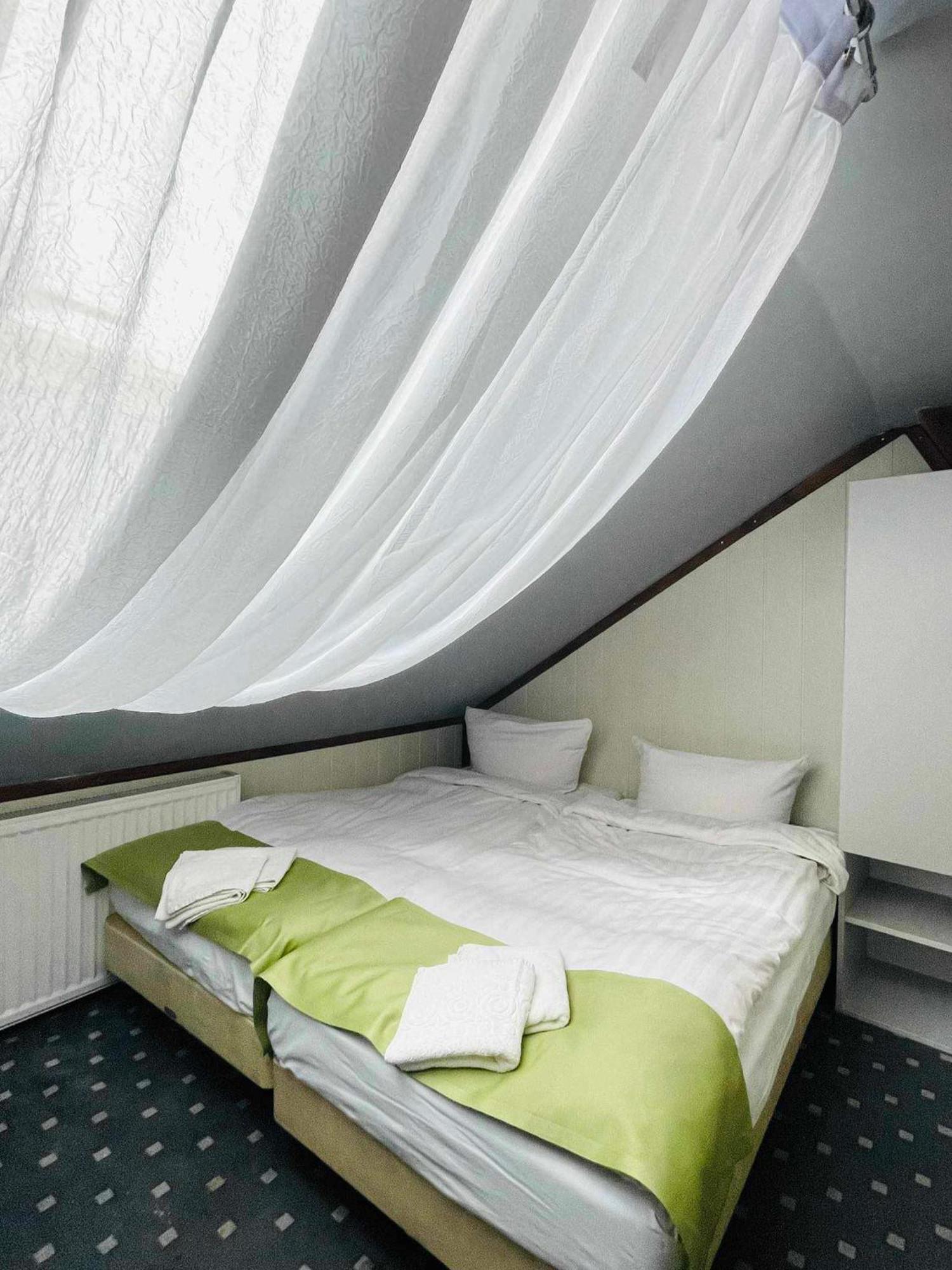 Hotel Keszyca Lesna Экстерьер фото