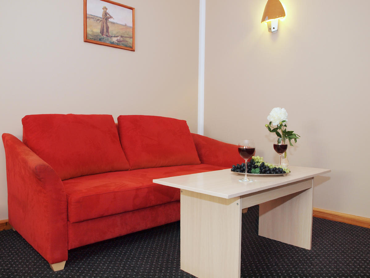 Hotel Keszyca Lesna Экстерьер фото